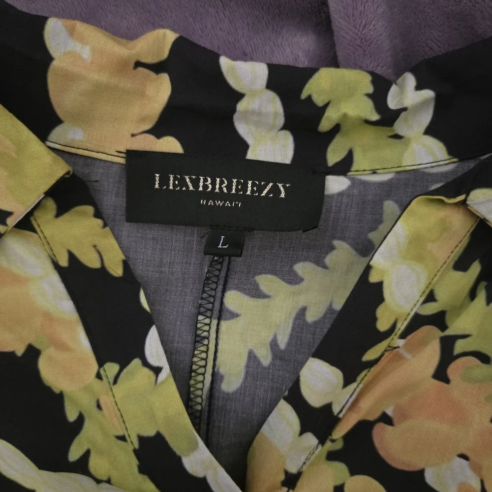 Lexbreezy Hawai'i Dress - Picture 7 of 9